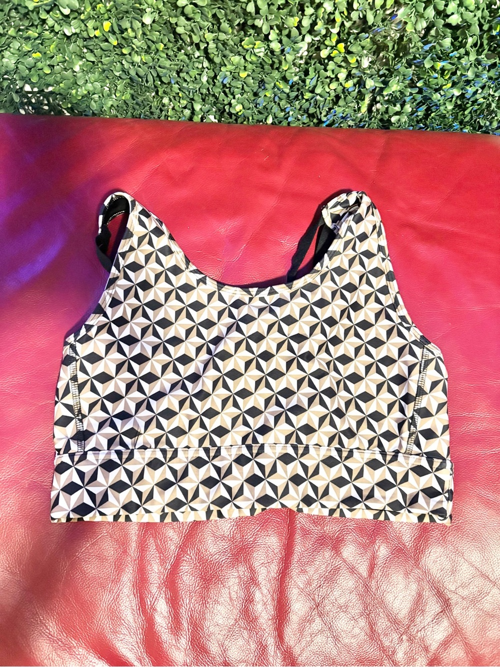 Black & Cream Geometric Sports Bra - Women Intimates